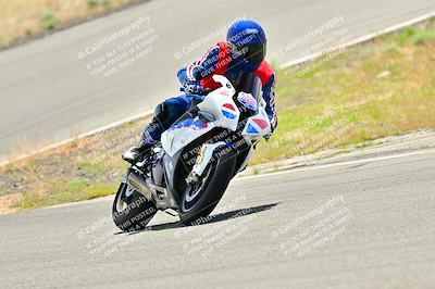 media/Apr-12-2025-TrackXperience (Sat) [[06d2a48708]]/Level 1/Session 3 (Turn 11)/